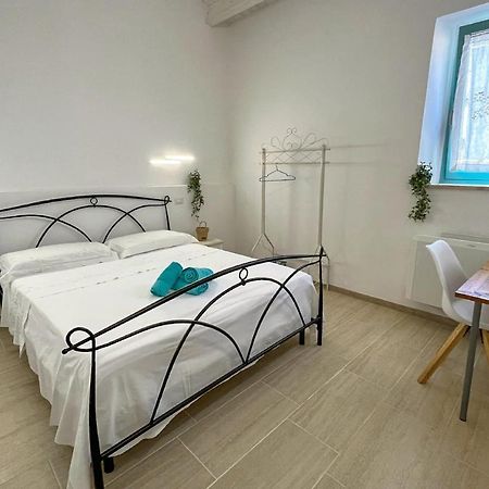 B&B Dimora Orru - Uva Cabras Exterior photo